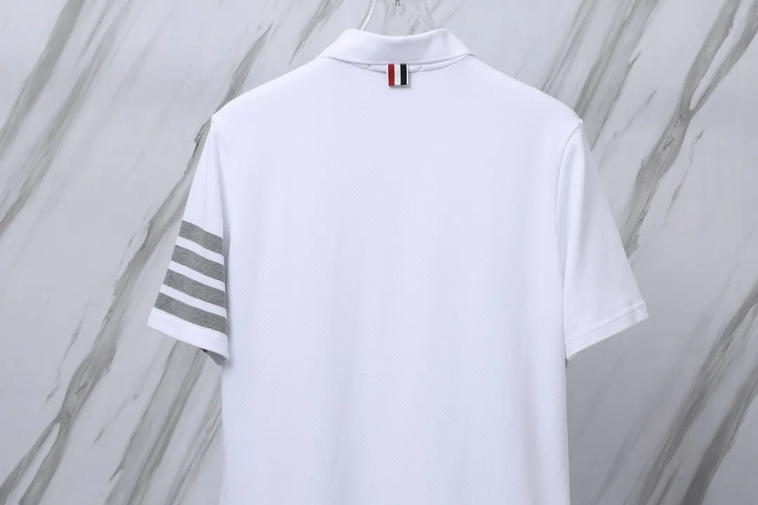 ：T 09（TBPolo ） THOM BROWNE TB 330 POLO Classic 330 Authentic Authentic Quality + Authentic + Same Style Size：0/1/2/3/4 ：White/Black/Navy Blue/Gray